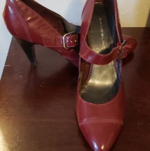Red leather Bandolino heels
